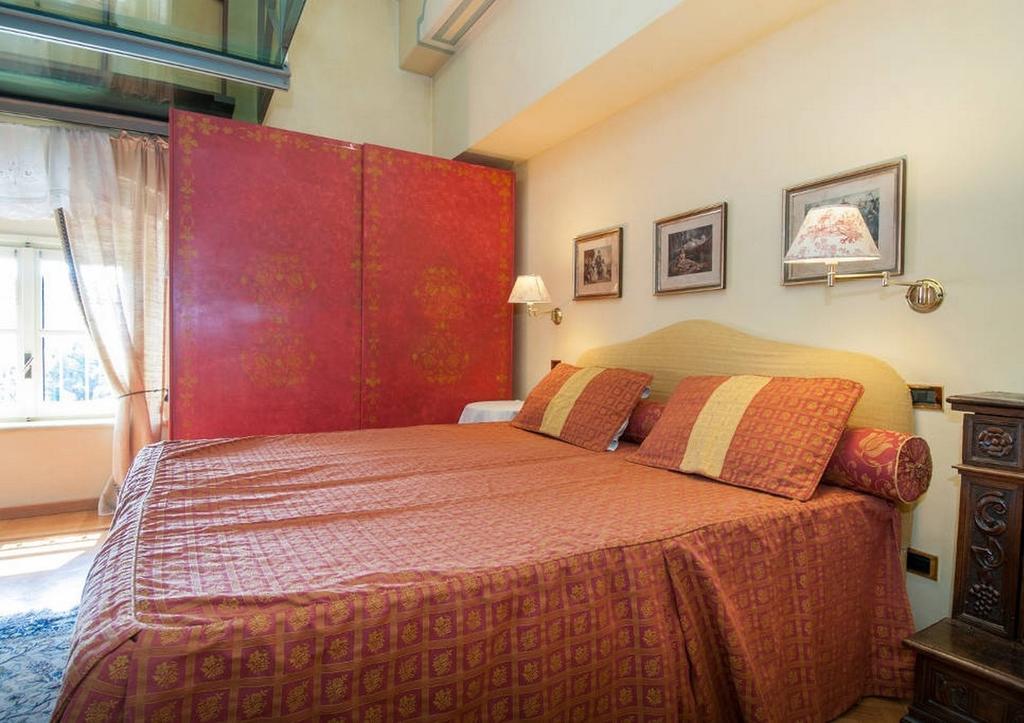 B&B La Torretta Di Via Tassis Бергамо Стая снимка